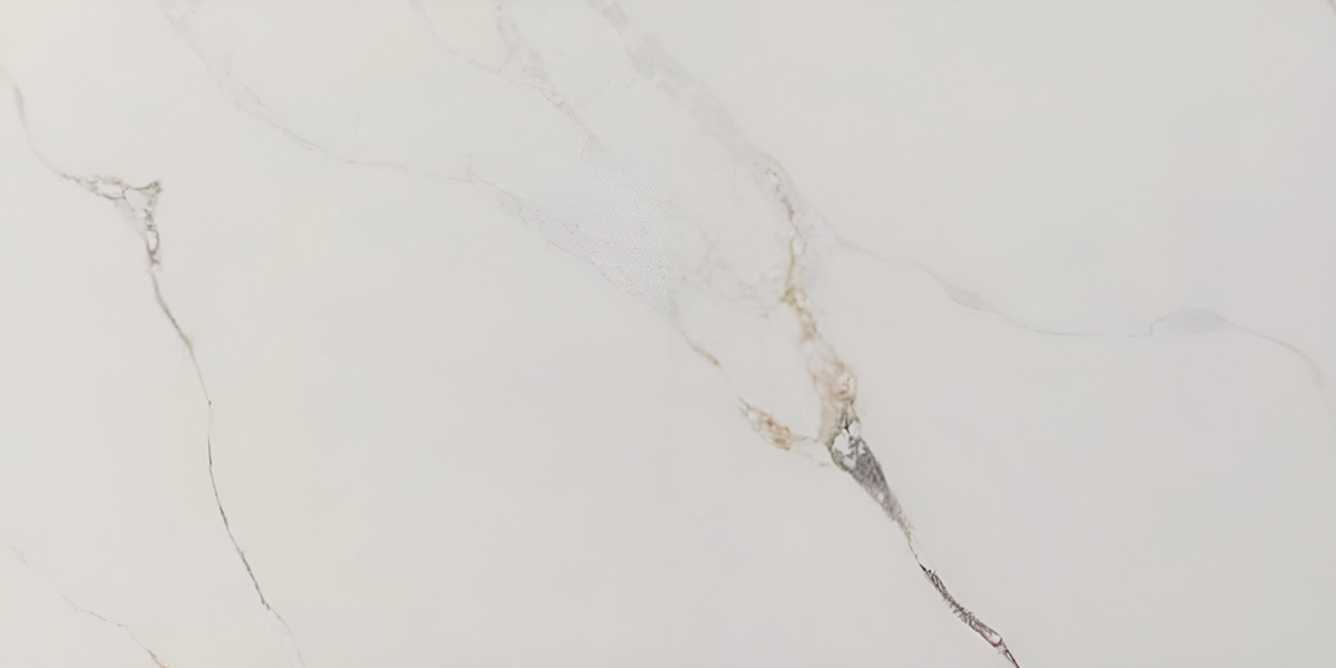 Alaska Bianca Gold IR Jumbo Quartz
