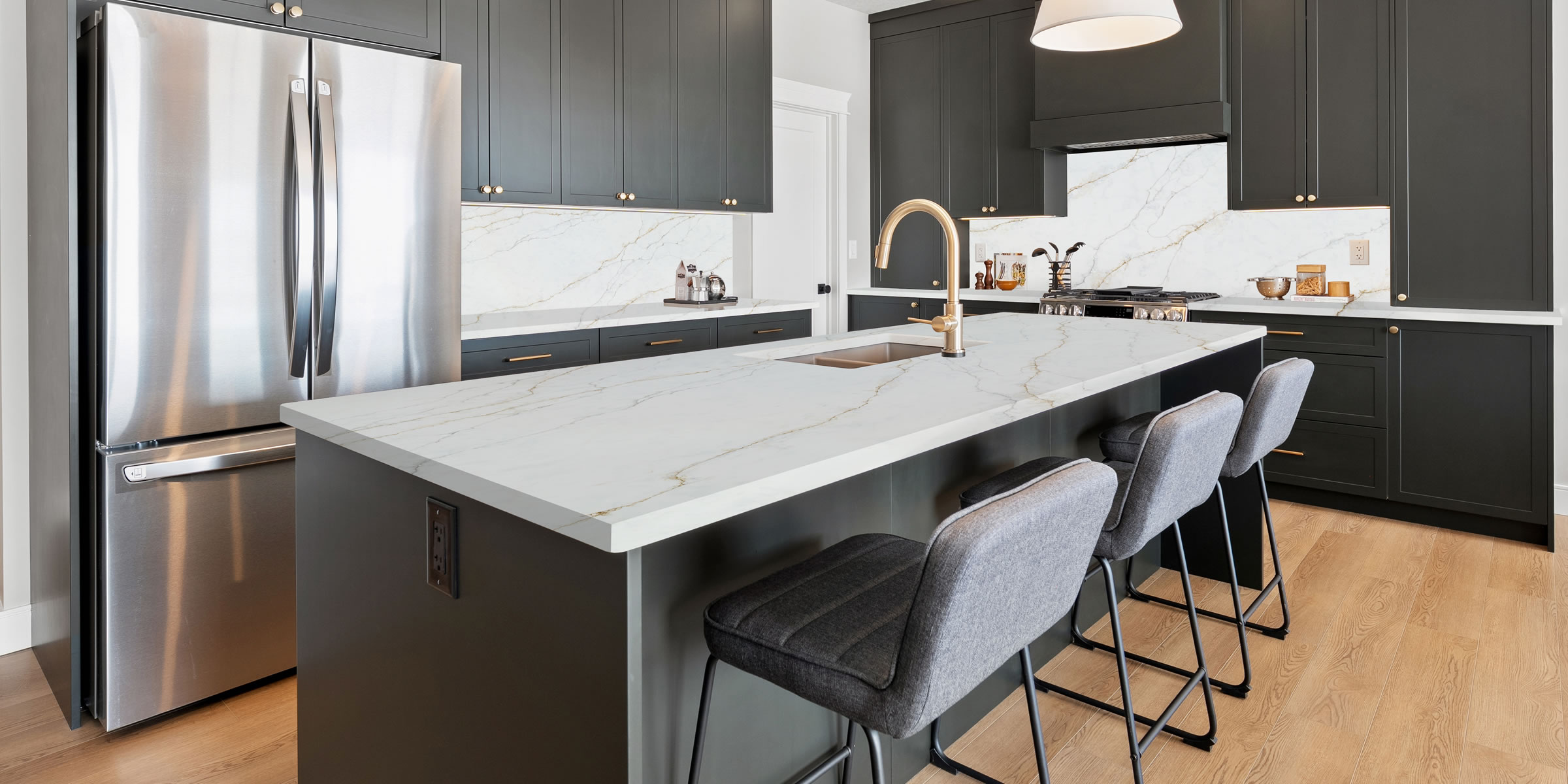 The Rise of Warm White Quartz