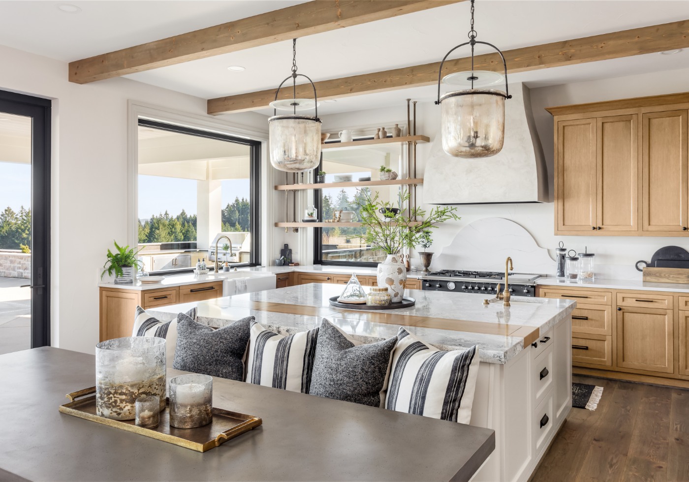 How to Pair Quartz Countertops with Wood Floors
