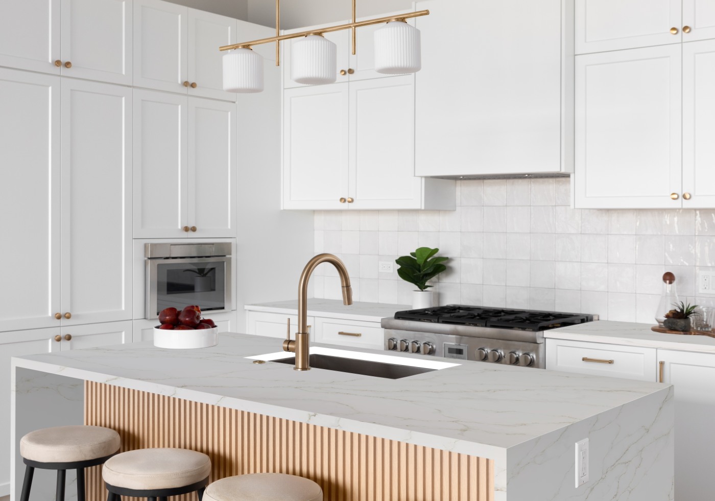 White Quartz Revival: Pure Luxury in 2026