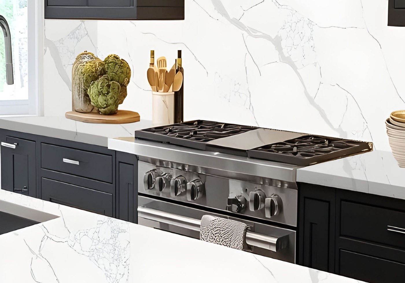 Miami Kitchen Remodeling with Quartz Countertops: A Smart Upgrade